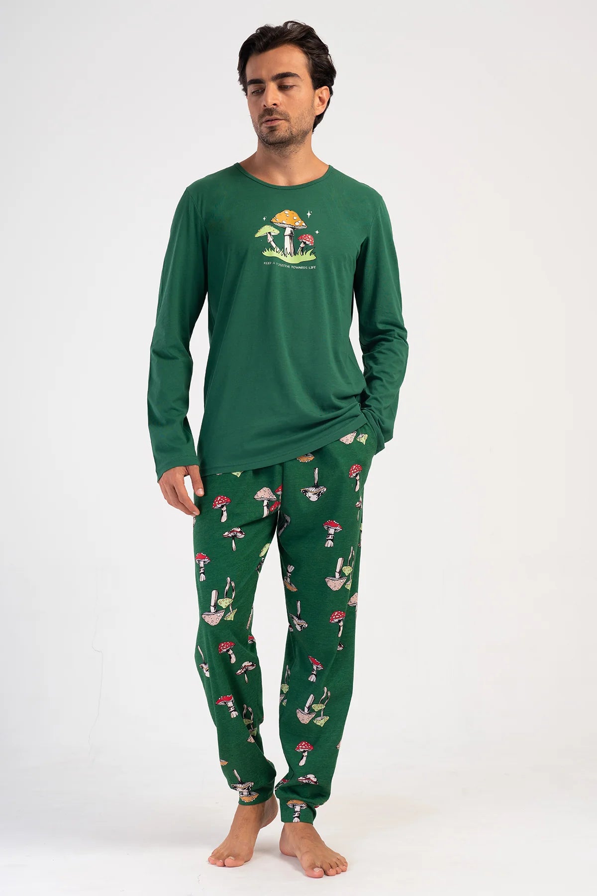 Пижама Веселата гъбка за него