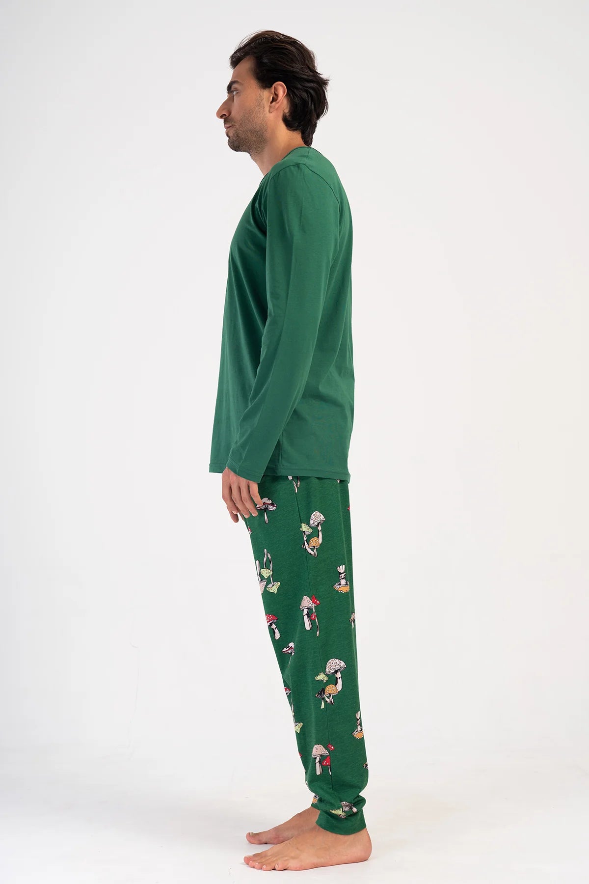 Пижама Веселата гъбка за него